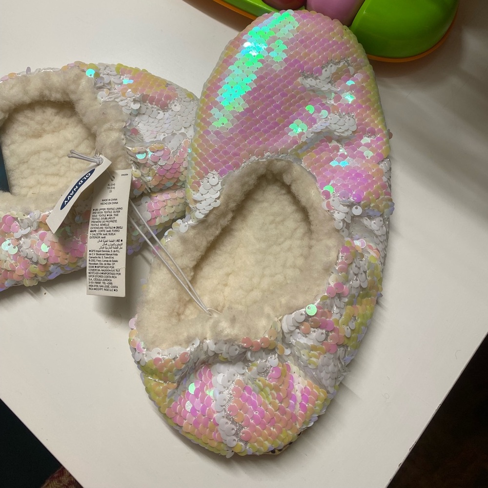 Old navy comfy shoes